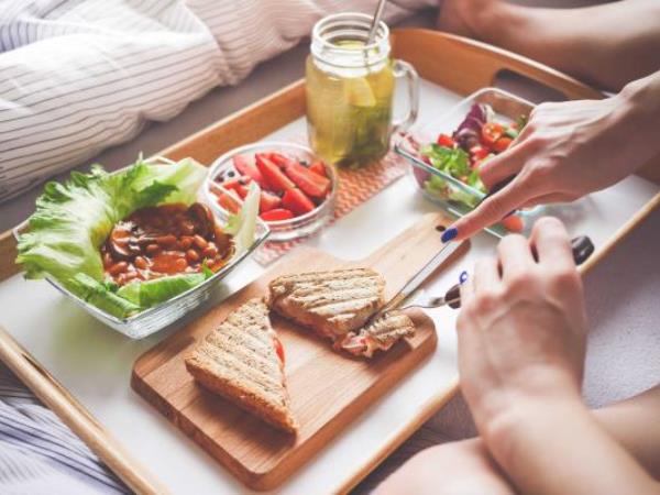 7 things you should never do after a meal 7 things you should never do after a meal